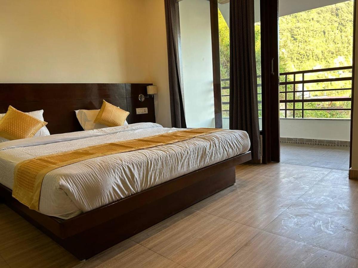 Hotel 7 Heavens Mussoorie Exterior photo