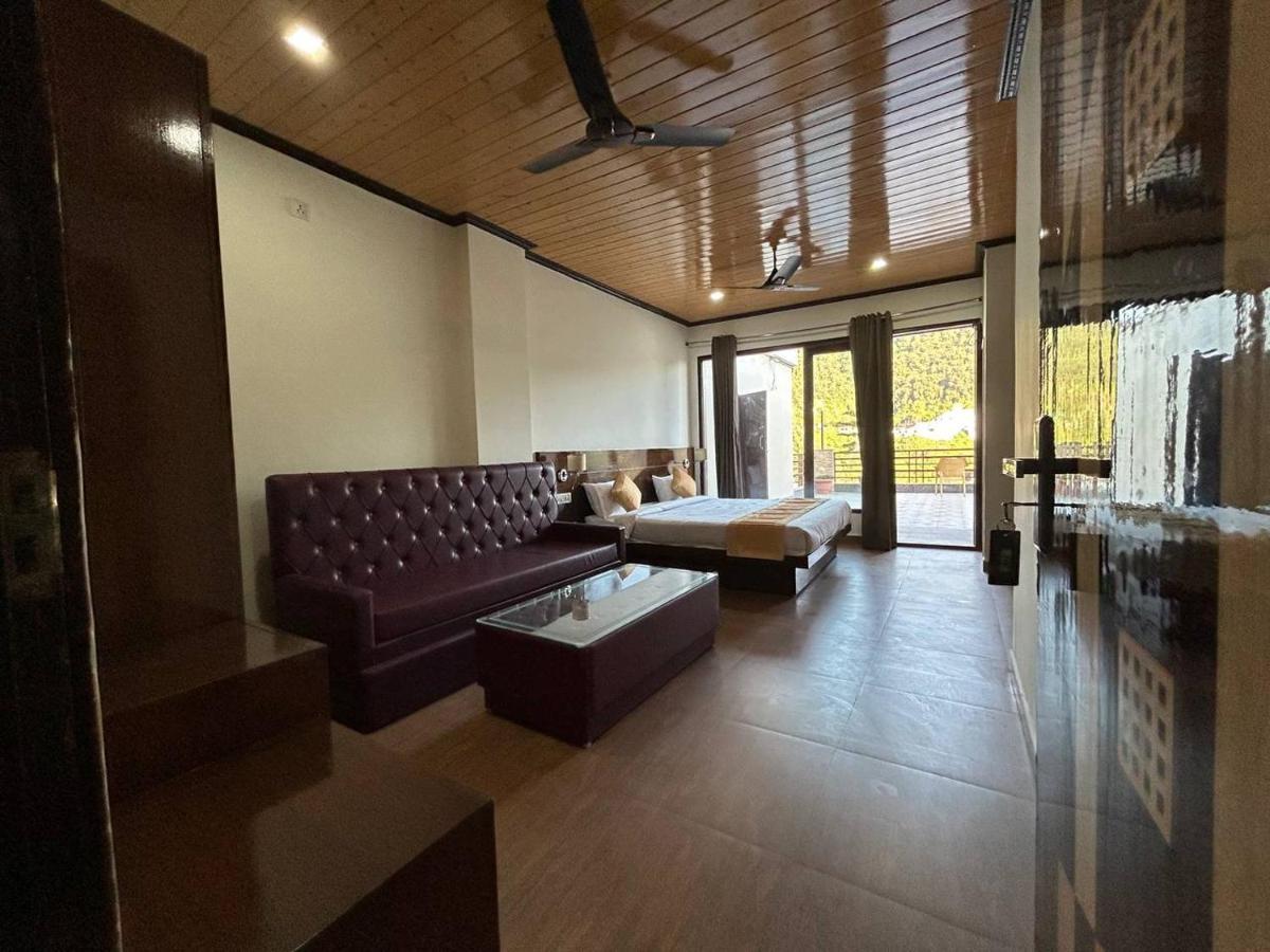 Hotel 7 Heavens Mussoorie Exterior photo